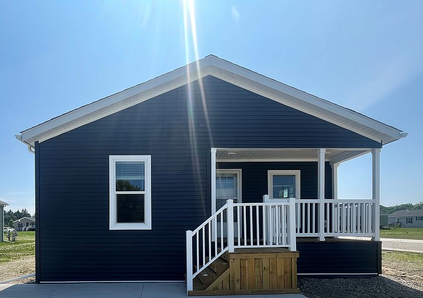 1st image of 24253 Redwood Dr #253