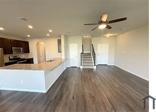5426 James Michael Dr — Photo 5