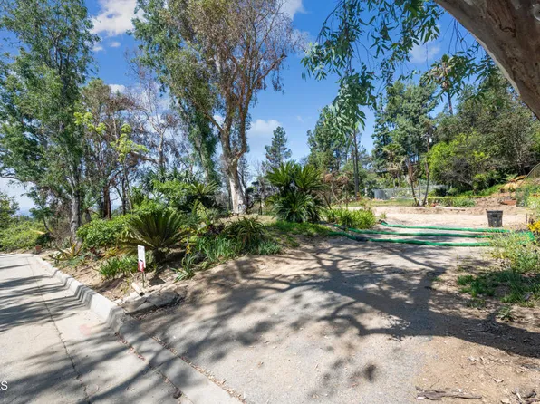 2861 Tanoble Dr, Altadena, CA 91001