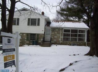 451 W Waverly Rd, Glenside, PA 19038