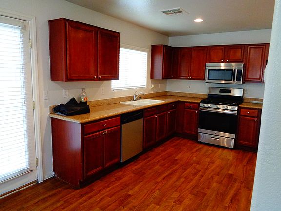 2nd image of 4747 Arroyo Seco Dr
