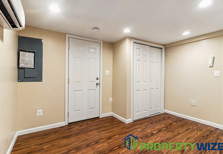 516 Beaumont Ave #B — Photo 22