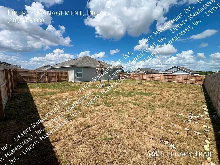 4606 Legacy Point — Photo 34