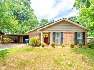 1701 Peach St, Kilgore, TX 75662
