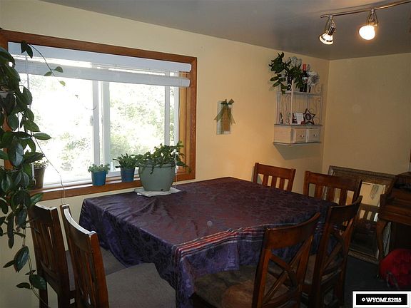 2nd image of 206 Mercantile St
