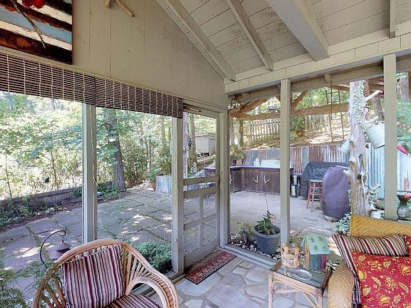 5th image of 375 Lakemont Dr