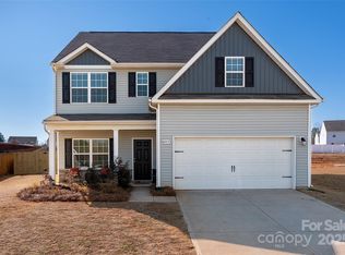 6015 Ahoskie Dr, Charlotte, NC 28215