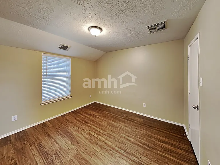 5446 Aloe Ave — Photo 16