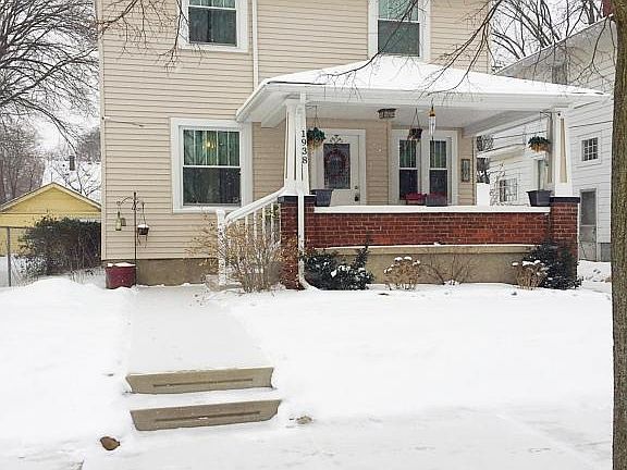 2nd image of 1938 Collins Ave SE