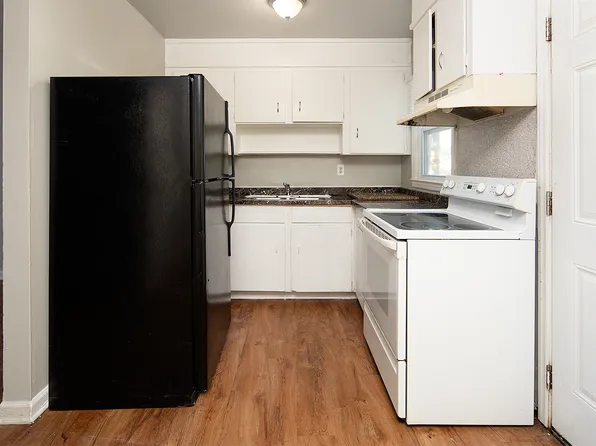 3640 Hashem Dr APT 2, Charlotte, NC 28208