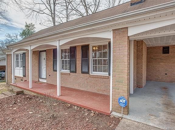 2nd image of 1219 Monroe Dr