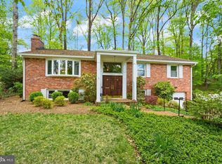 3702 Prado Pl, Fairfax, VA 22031