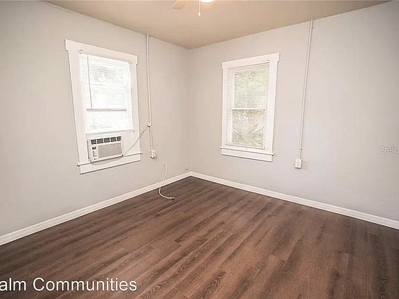 5th image of 210 W Humphrey St #11194668