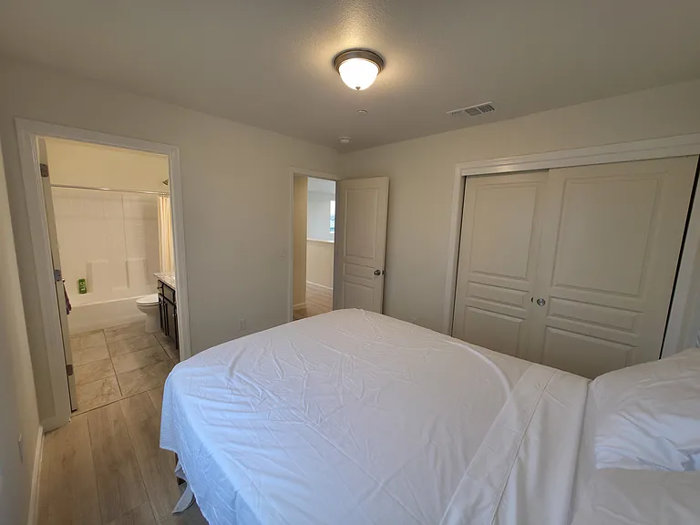Ensuite Bedroom
