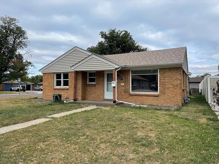 5540 Dudley Ct — Photo 21