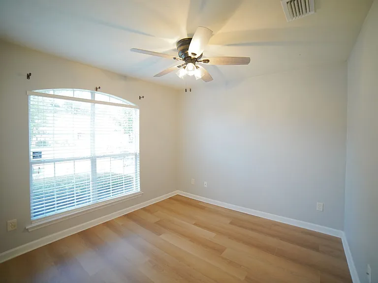 1121 Mosswood Chase — Photo 13