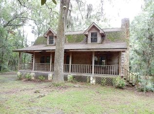 215 Hendricks Ln, Brunswick, GA 31520