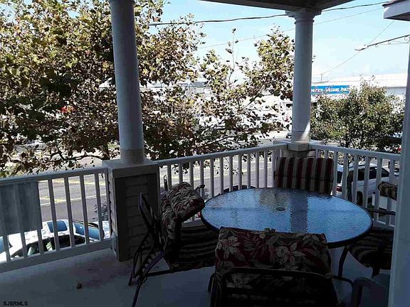 5th image of 1247B West Ave #B