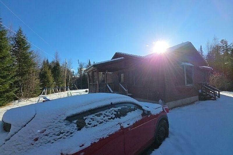 1st image of 206 W Forest Lake Rd