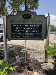 362 Periwinkle Way APT A, Sanibel, FL, 33957