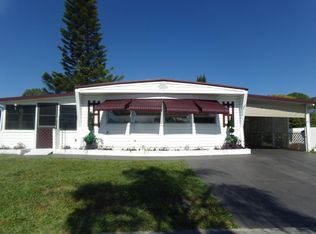 6385 Cypress Lane, Atlantis, FL 33462