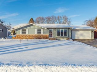 723 10th St, Baraboo, WI 53913