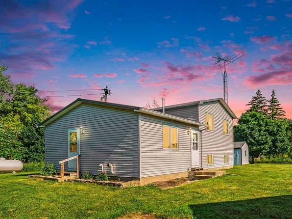 11184 Kilmanagh Rd, Sebewaing, MI 48759