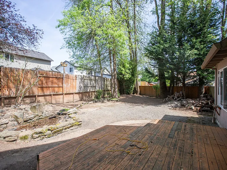 8471 SW Bonaventure Ln — Photo 26