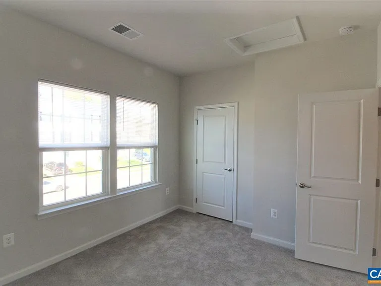 2087 Elm Tree Ct — Photo 11