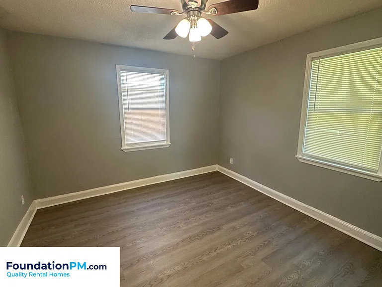750 Lipford St — Photo 9