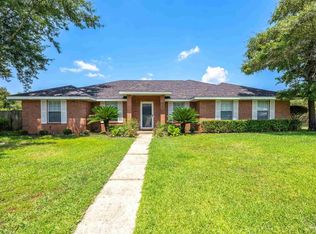 638 Ashford Rd, Cantonment, FL 32533