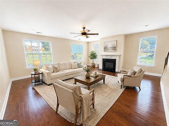 2nd image of 6035 Brookside Oak Cir