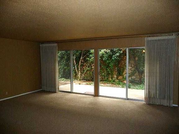 4th image of 252 Shadow Mountain Dr APT F4