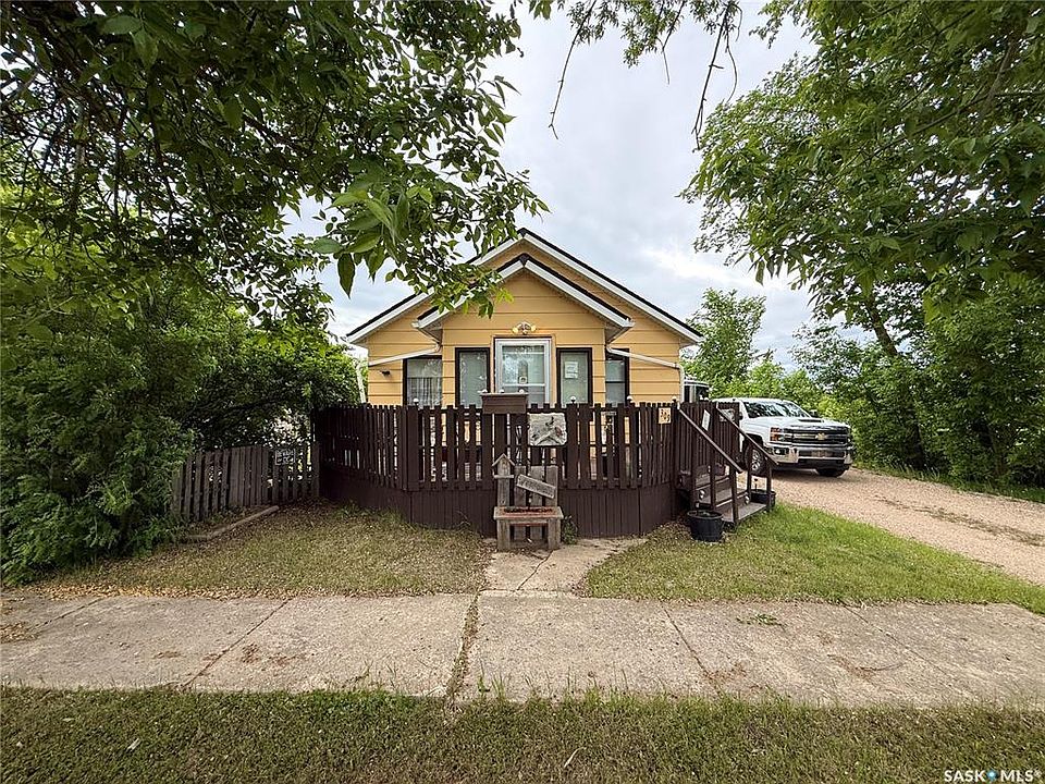 1st image of 309 Main STREET