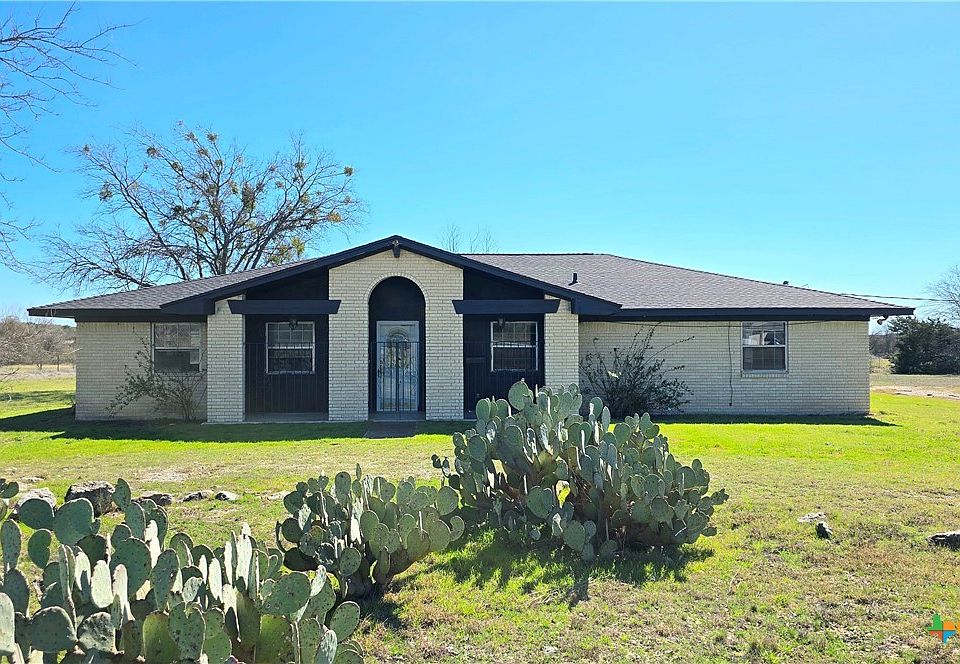 1st image of 2313 Sparta Oaks Dr