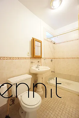 Rented by Rennit Inc. | media 18