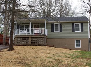 156 Lamont Cir, Madison Heights, VA 24572