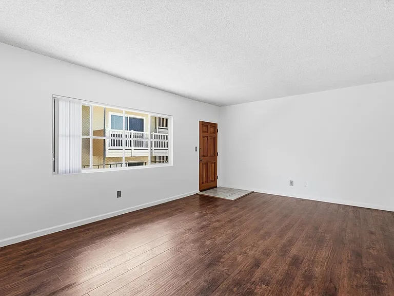 1731 Pacific Coast Hwy #19 — Photo 6