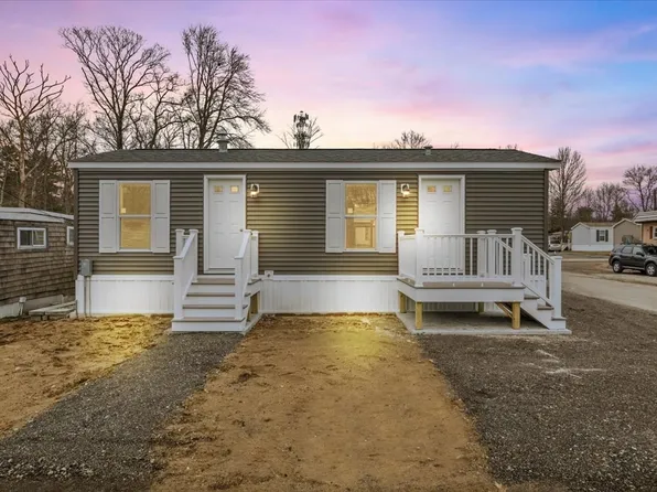 1540 Broadway Trlr 33, Raynham, MA 02767