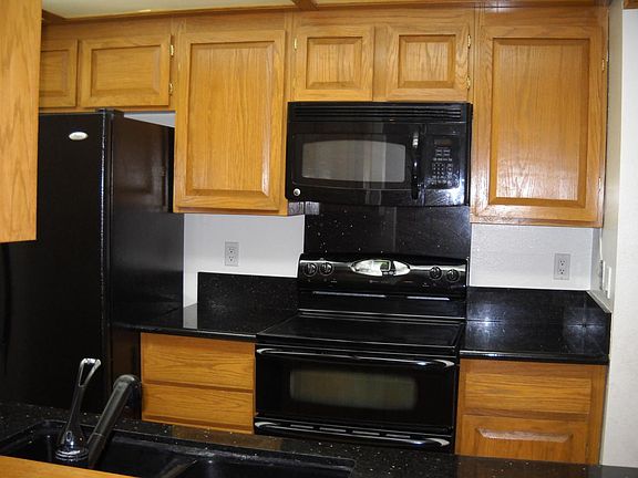 2nd image of 8072 Woodland Dr