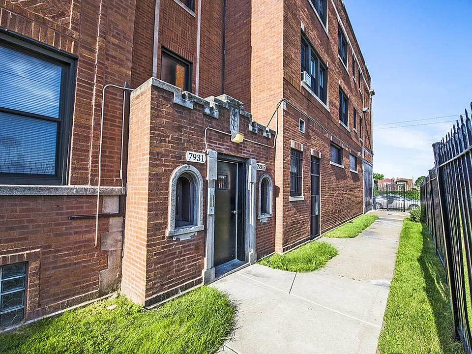 7929 S State