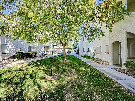 5th image of 5650 E Sahara Ave Unit 1010