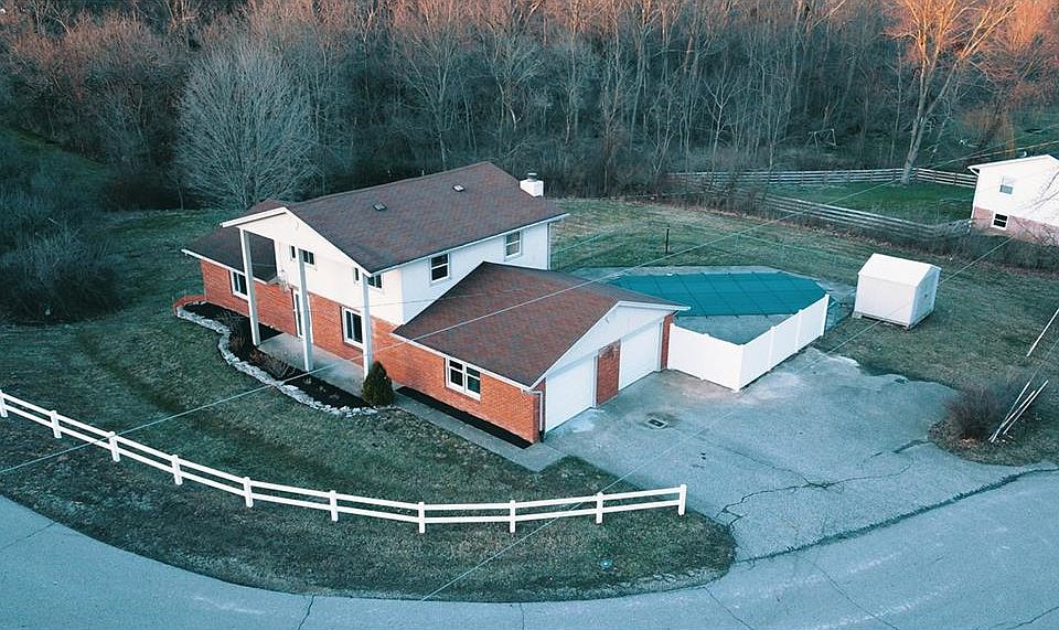 1st image of 3654 Lawrenceville Dr