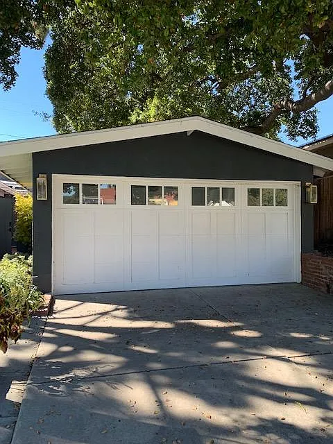 Building Photo - 217 Parkrose Ave