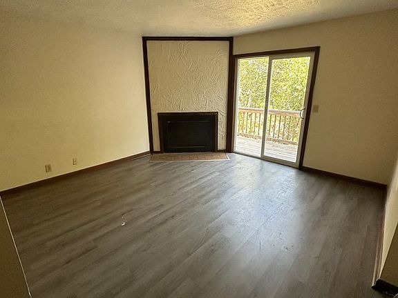 3rd image of 1409 E Iron Ave APT 303-B