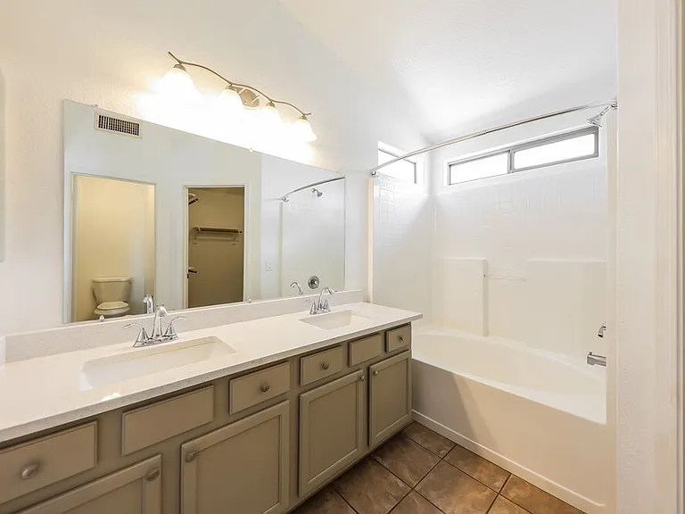 13331 W Boca Raton Rd — Photo 11