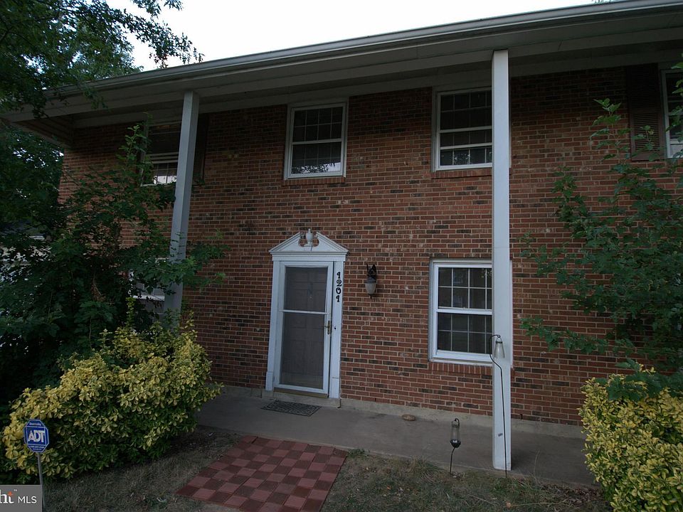 2nd image of 1201 Terrylynn Ct
