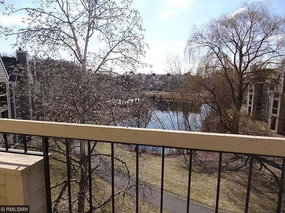 5th image of 5998 Chasewood Pkwy APT 202