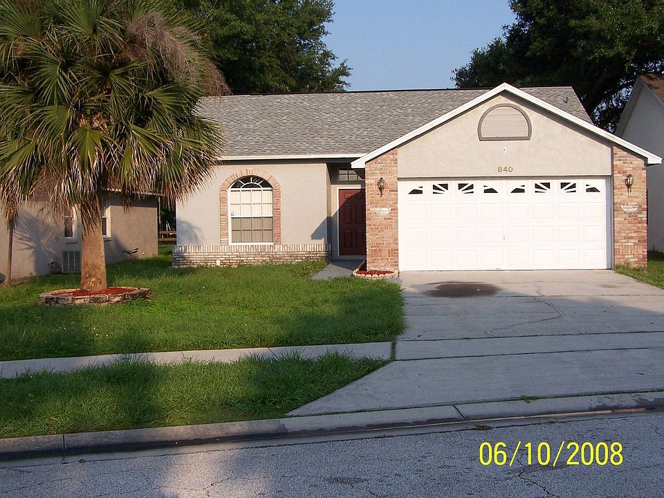 1st image of 840 Country Crossing Ct