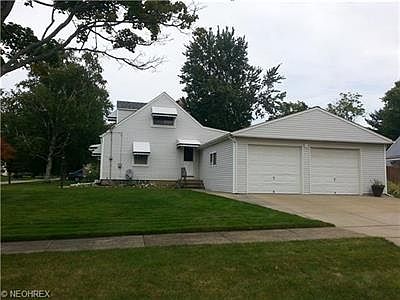 2nd image of 819 High St